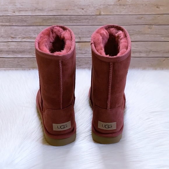 UGG Classic Short II Boots - Picture 5 of 8